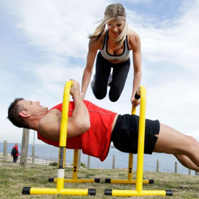 Lebert gele parallettes equalizer 1