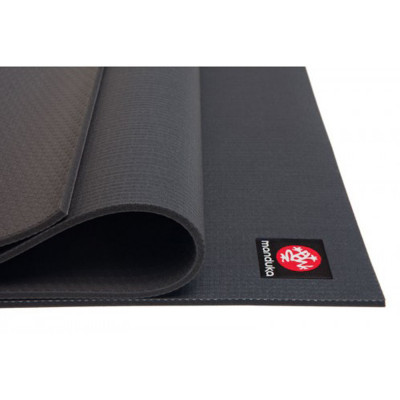 Manduka Black mat PRO® yogamat 4