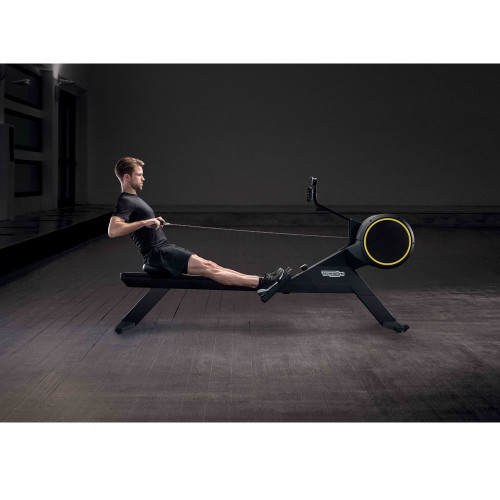Technogym® Skillrow™ roeimachine 1