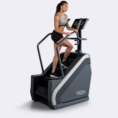 Technogym® Excite® Climb LED Stairclimber 4