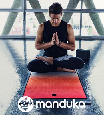 Manduka eQua™ yogamat doek (183 cm) 12