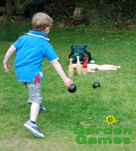 Garden Games skittles 3