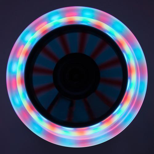 Muuwmi step met lichtgevende wielen (Neon) 1