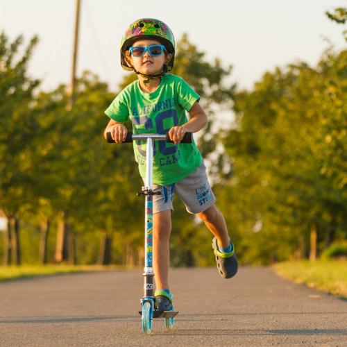 Worker Step Plofi Met Lichtgevende Wielen worker kopen in de aanbieding