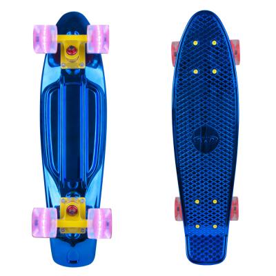 Worker penny board chrome blauw mirra met lichtgevende wielen (22 inch)