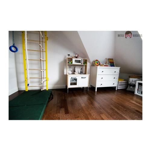 Benchmark Wall Bars Kiddi 1