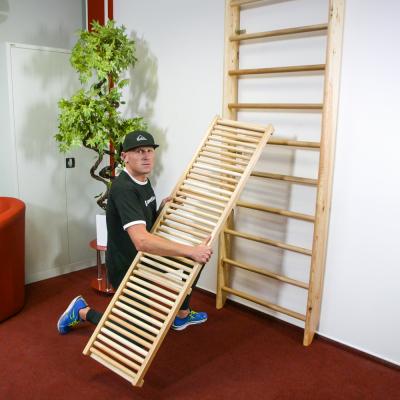 Wall Bar Mounted Massage Bench inSPORTline Kruluc 3