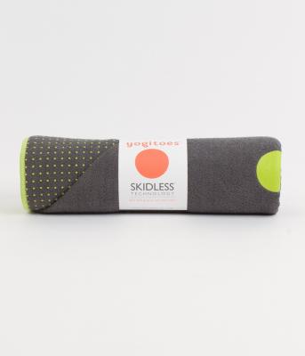 Manduka Yogitoes® Skidless® yoga mat towel 11