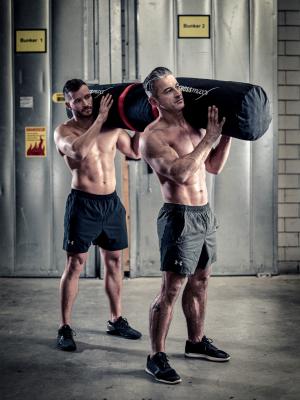 LMX1561 Crossmaxx Worms 2-4 persons 1