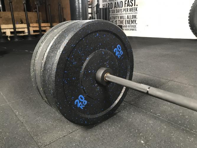 3 x Black Olympic barbells Strongman 220 cm  7