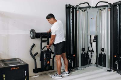 Torque® USA Tank M1 Wall mount incl. anker 3