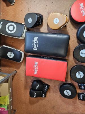 18 deligen vechtsport/boxing set 4